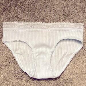 NWT Victorias Secret Hiphugger Panty